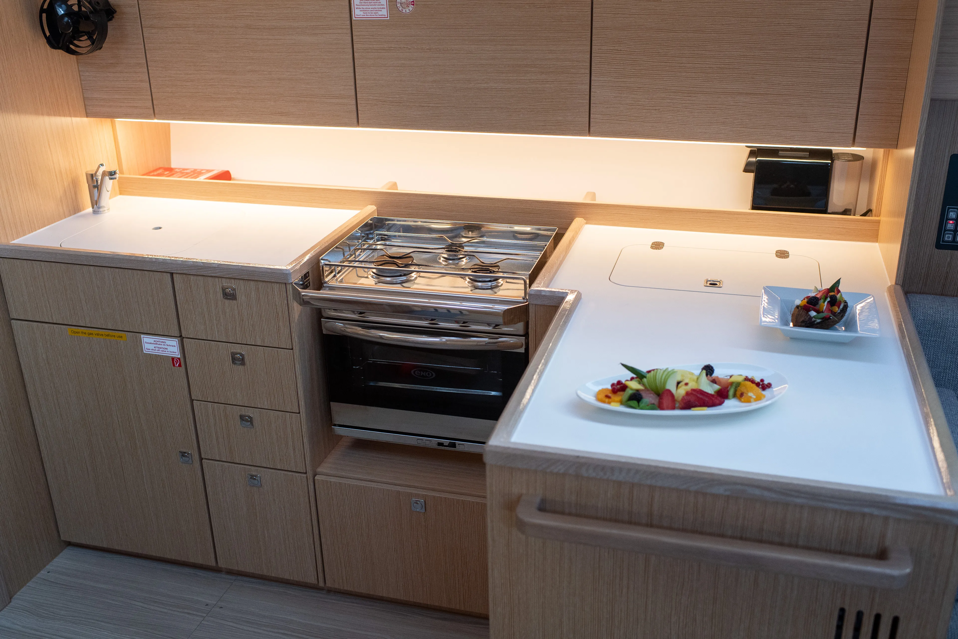 Image slide 163645