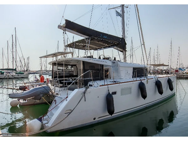 Lagoon 450 Fly Smile boat image