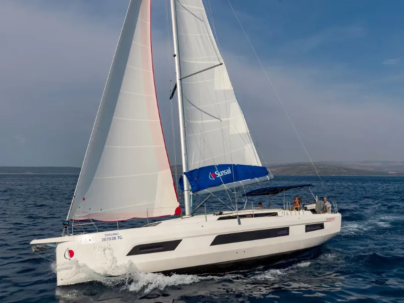 Dufour 44 Sunsail 44.3 Premium boat image