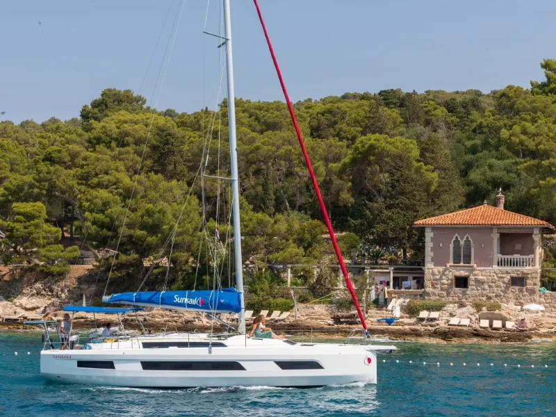 Dufour 44 Sunsail 44.4 Premium boat image