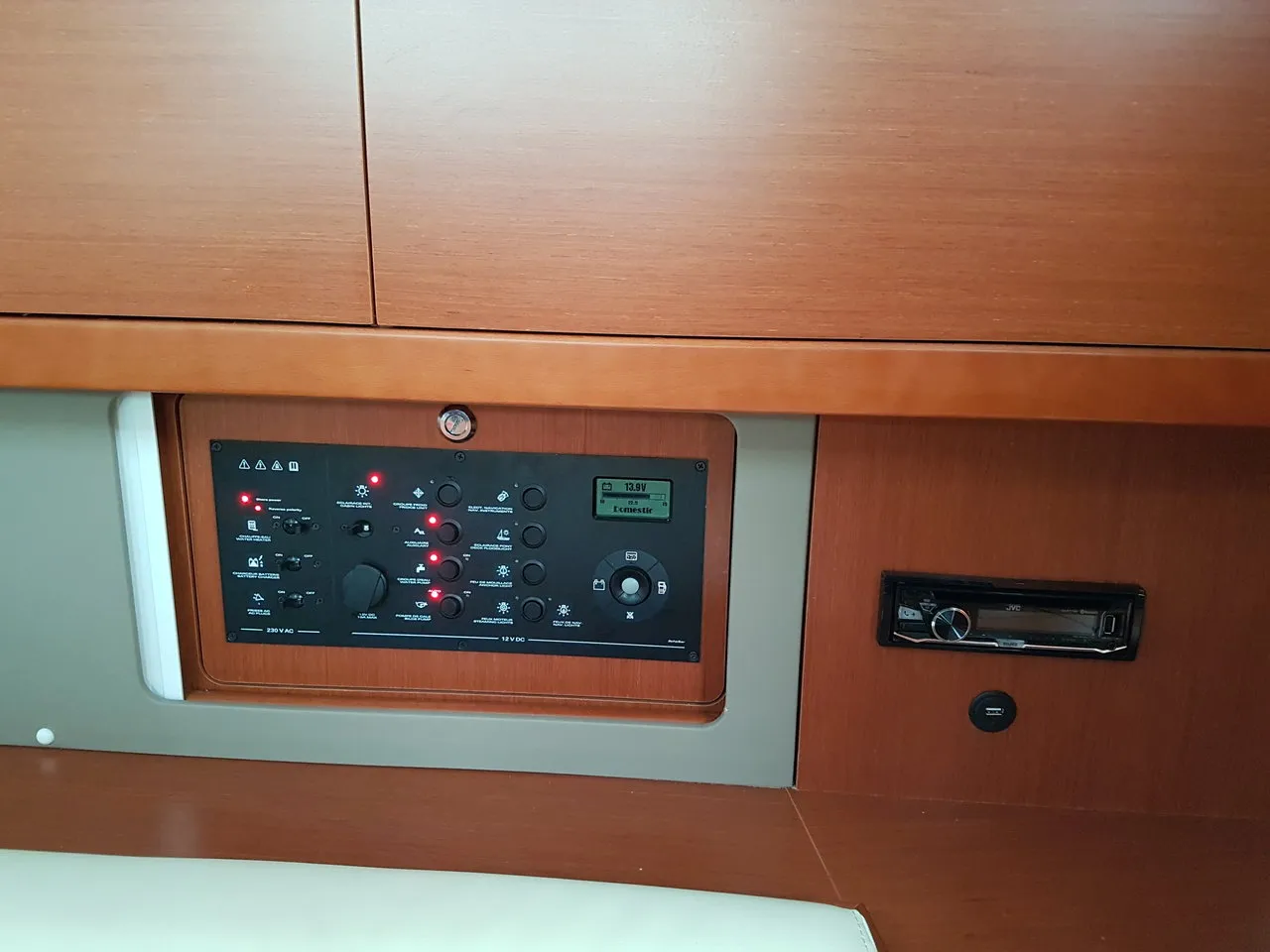 Image slide 17051