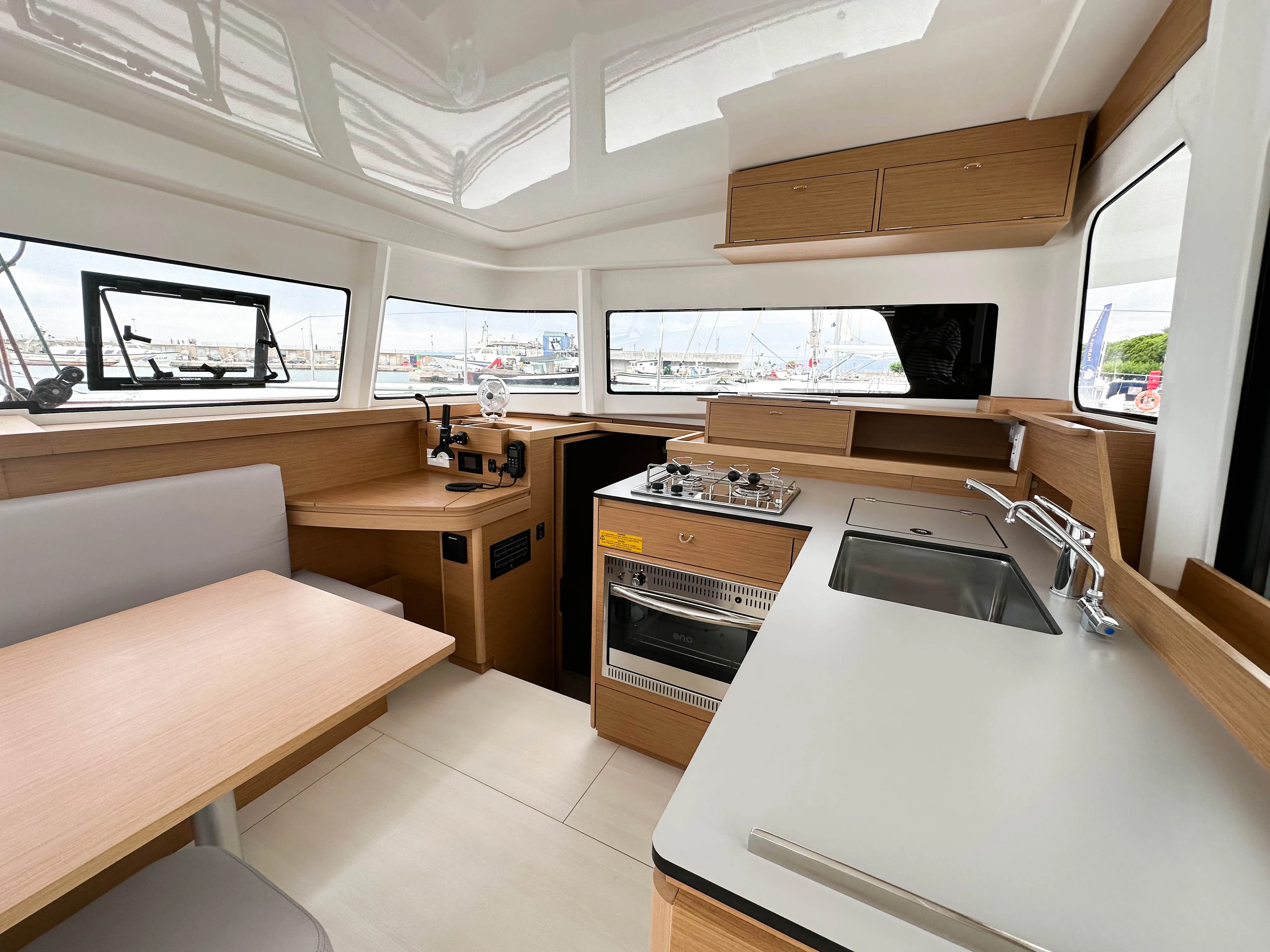 Image slide 170606