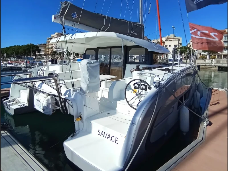 Excess 11 SAVAGE boat image