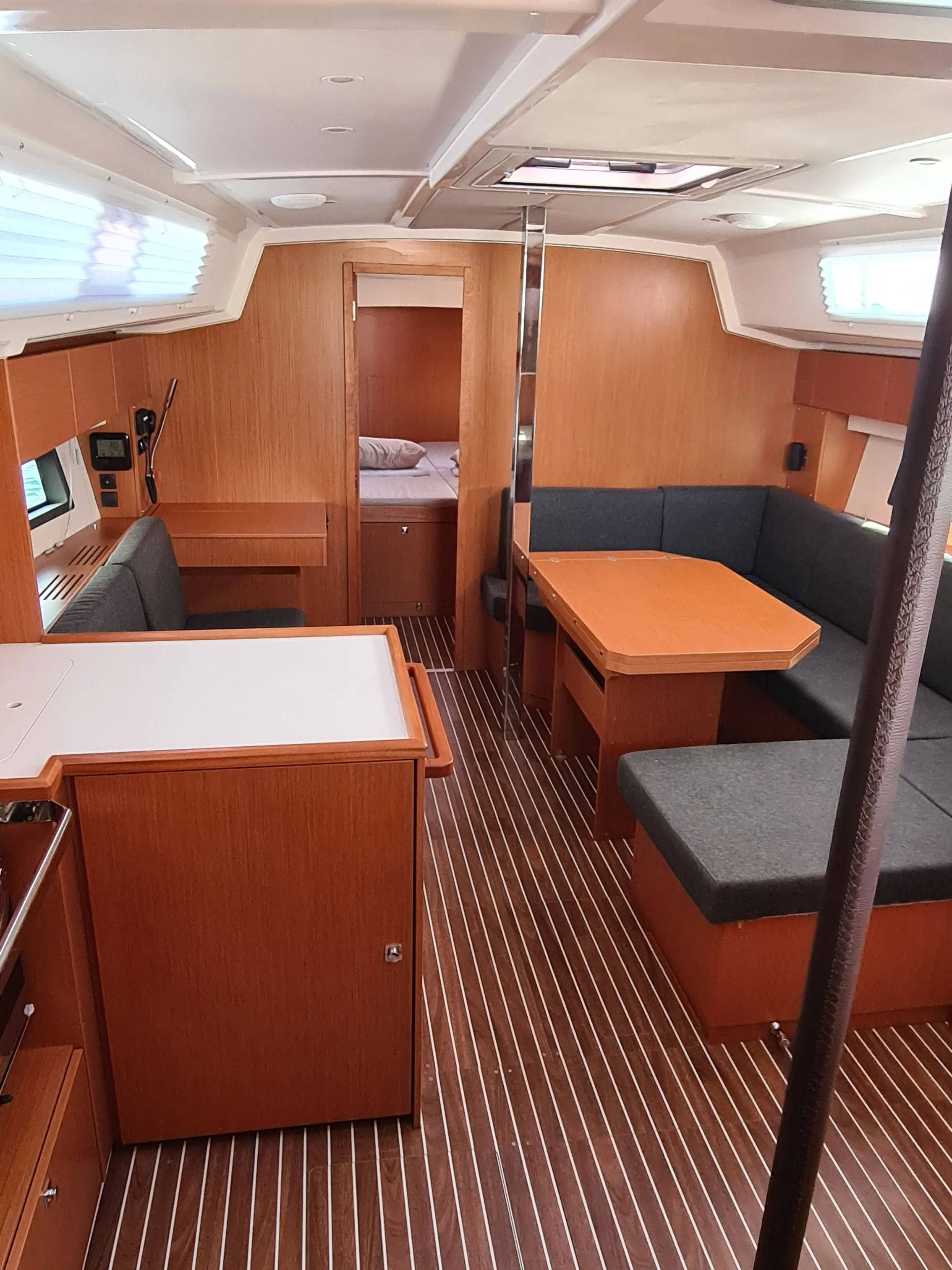 Image slide 170856