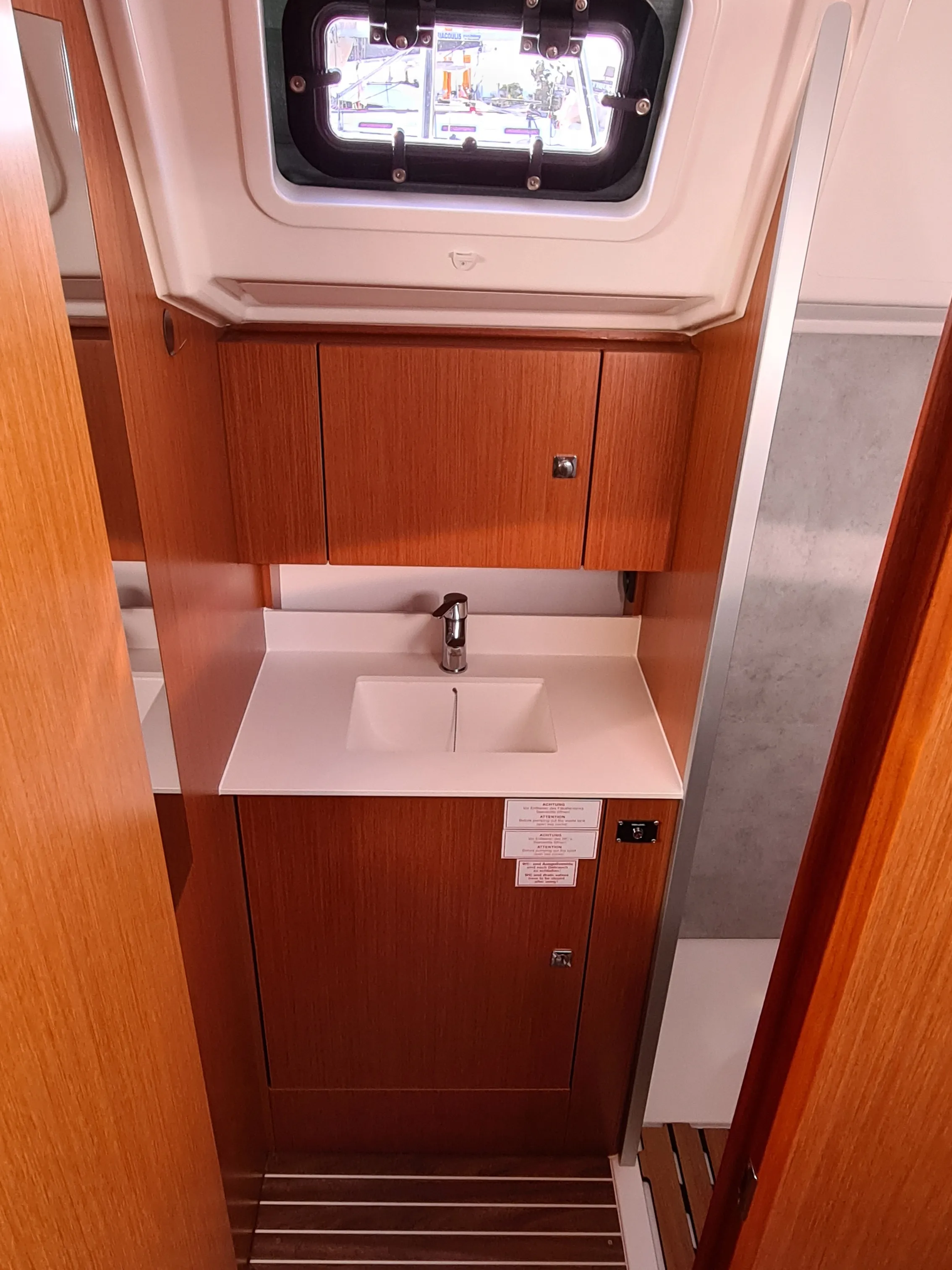 Image slide 170857