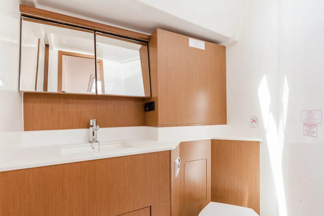 Image slide 170939