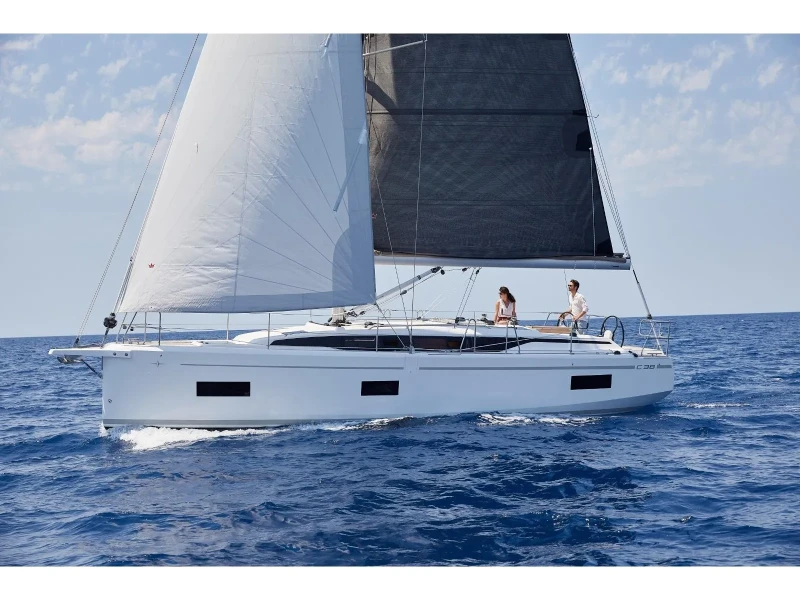 Bavaria 38 DEA boat image