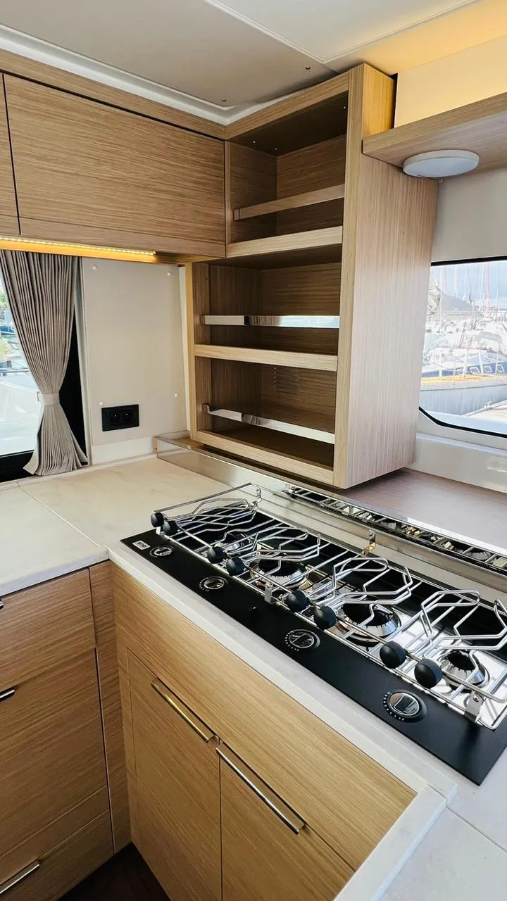 Image slide 171388