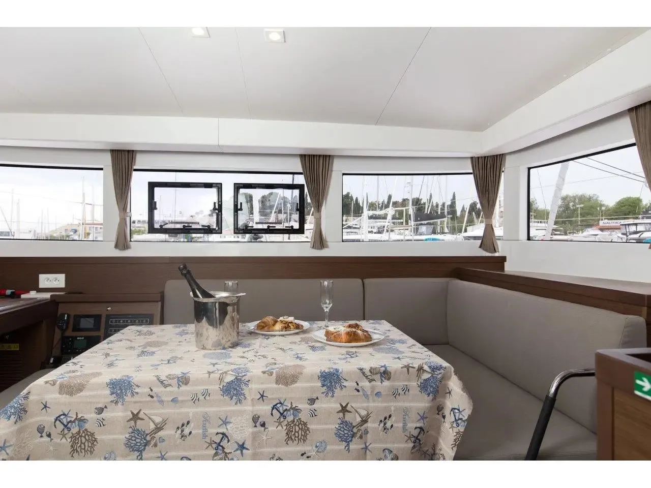 Image slide 176604