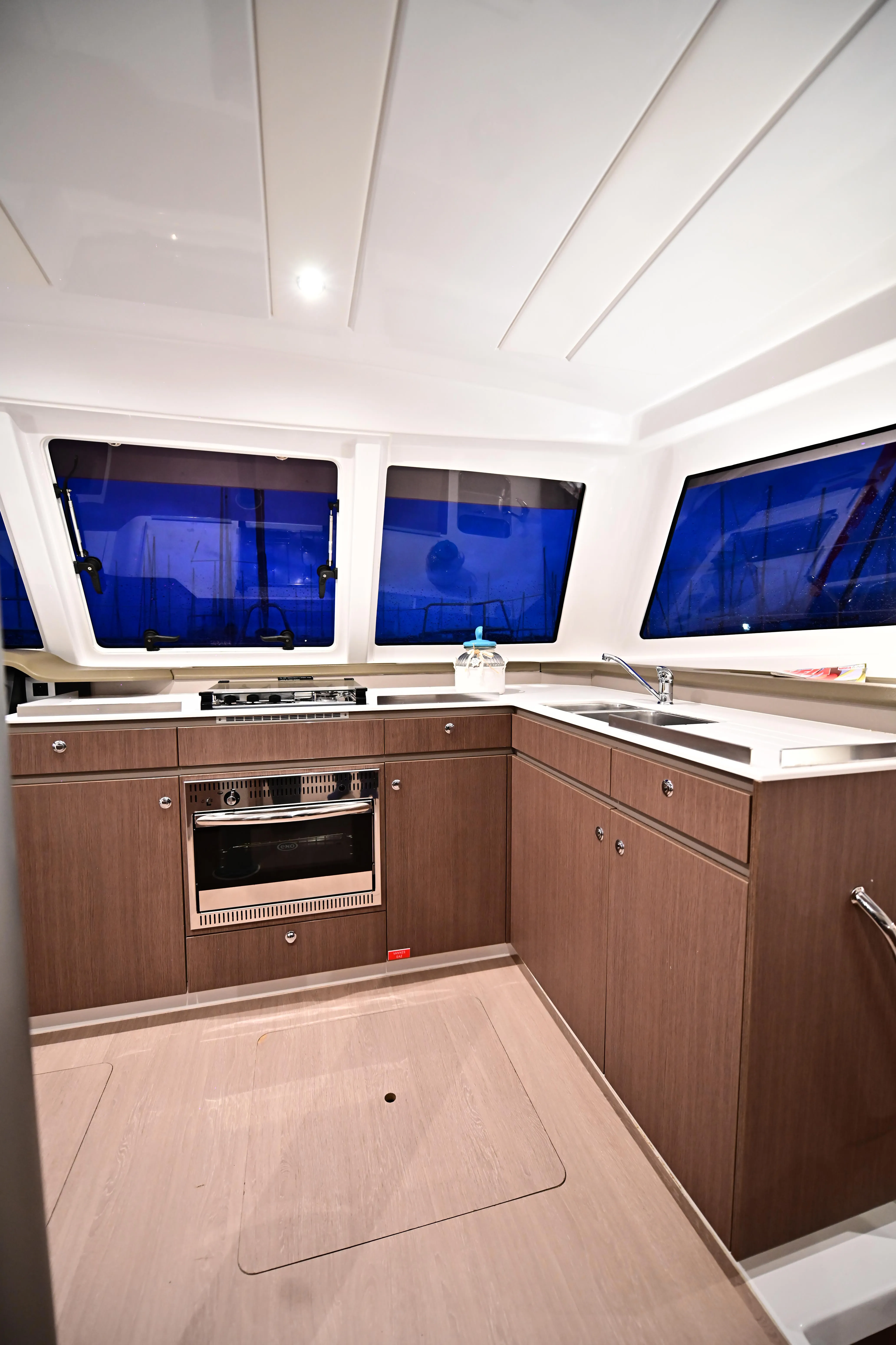 Image slide 177418