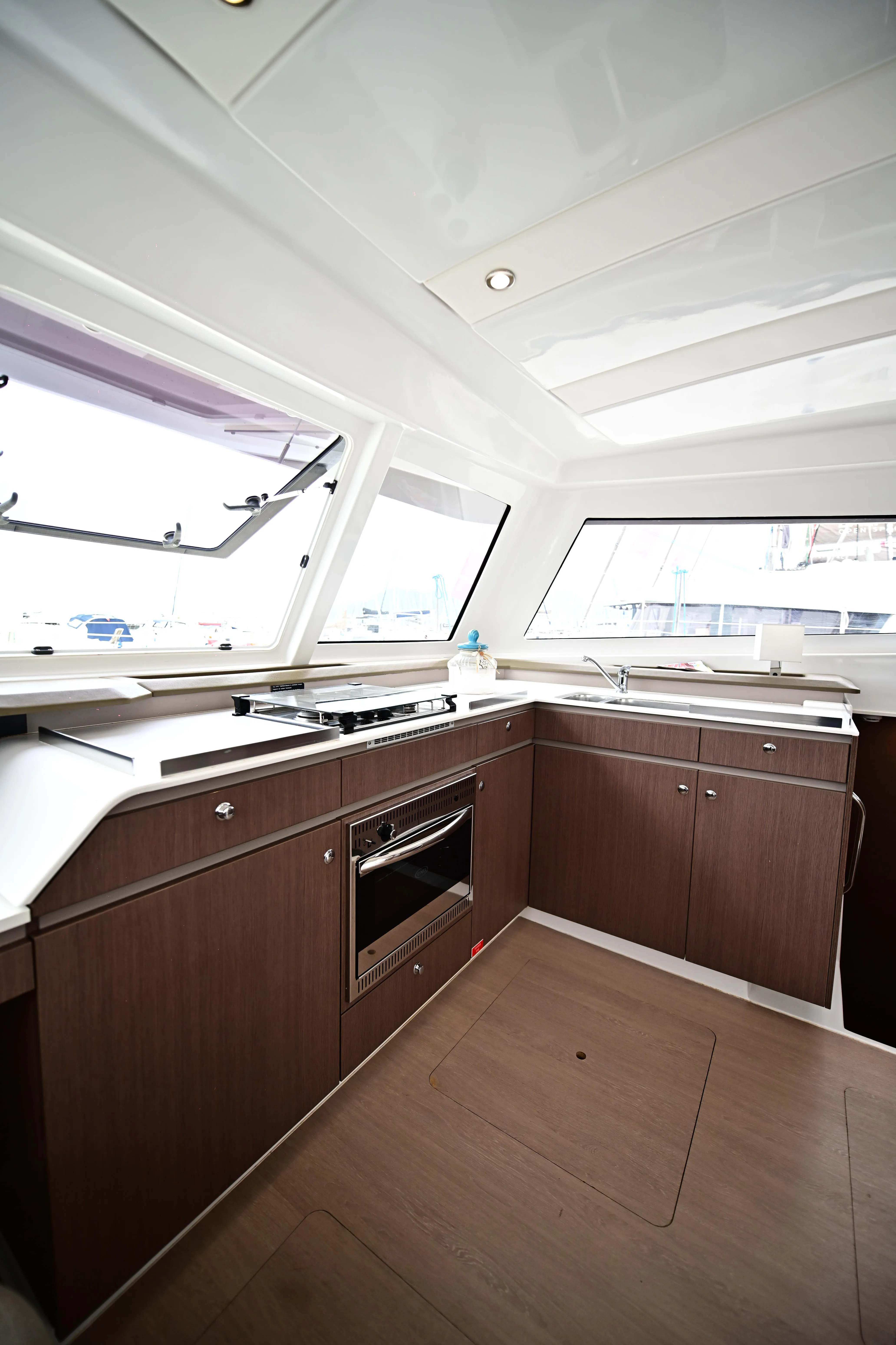 Image slide 177647
