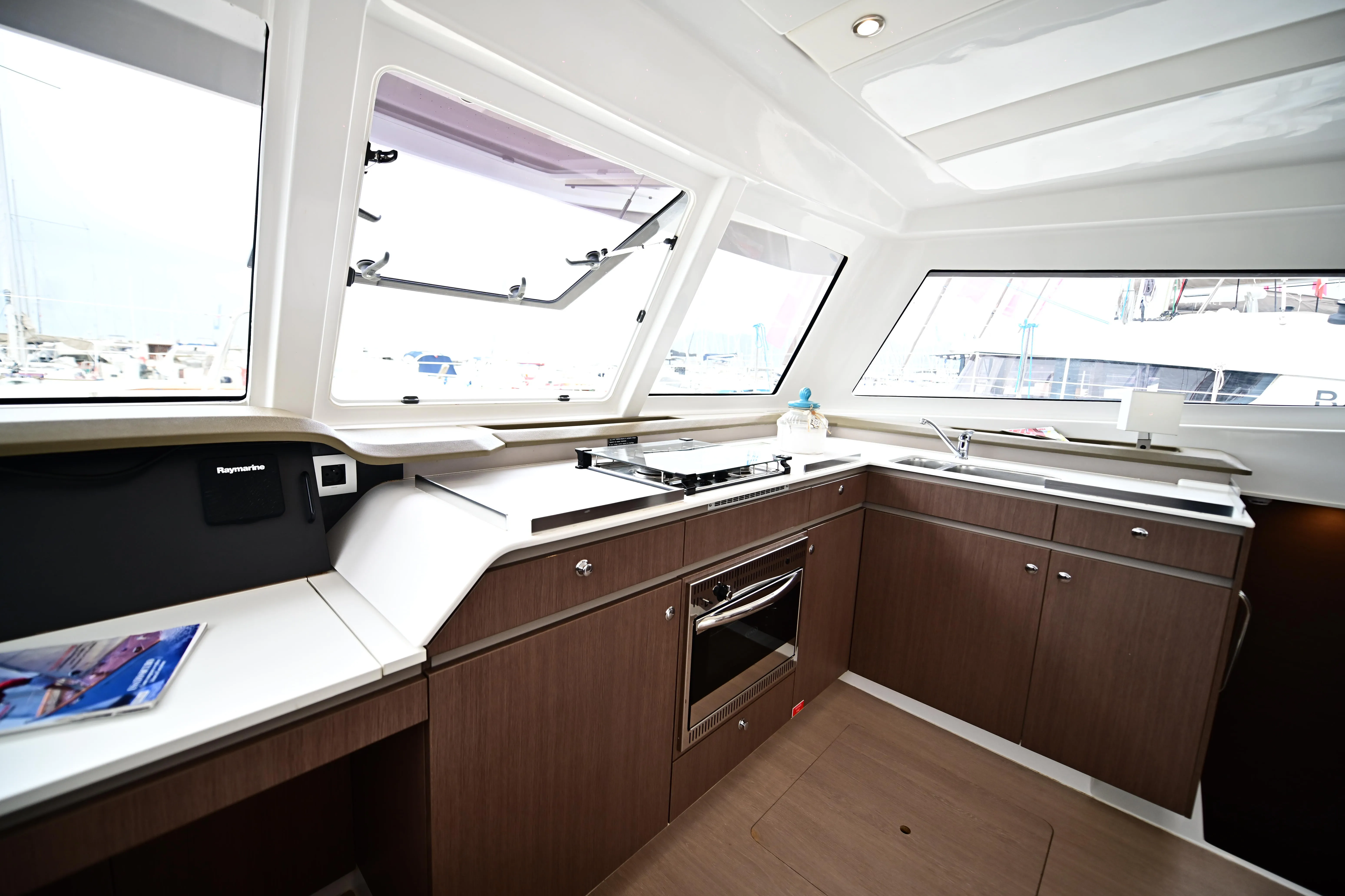 Image slide 177680