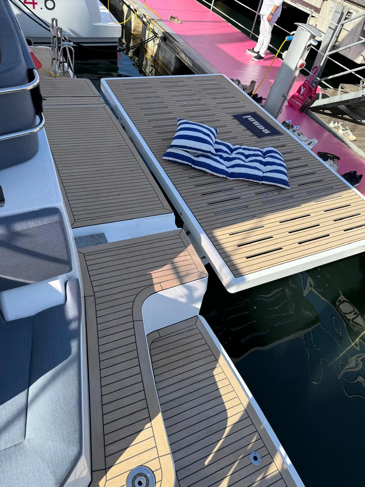 Image slide 177986