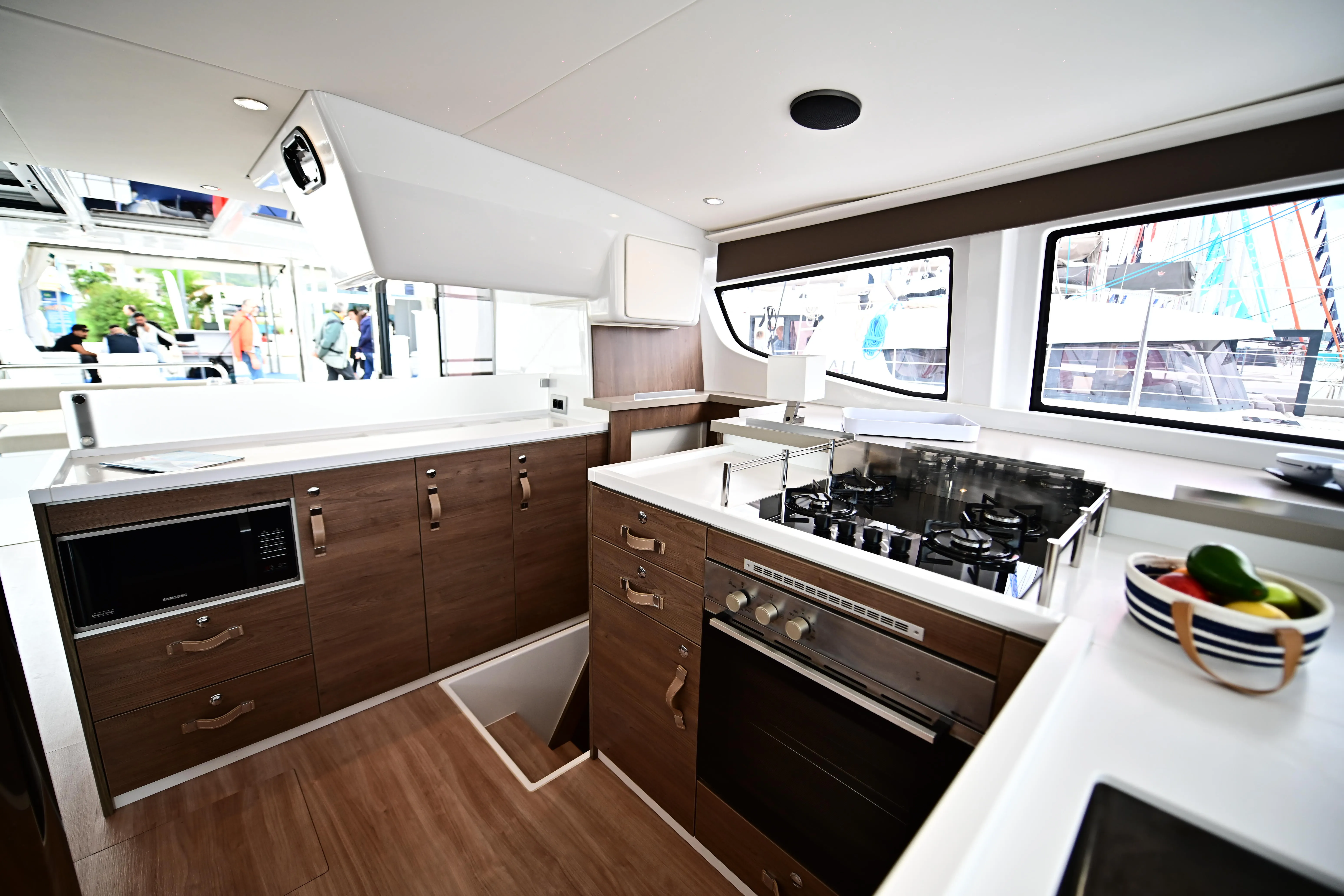 Image slide 178257
