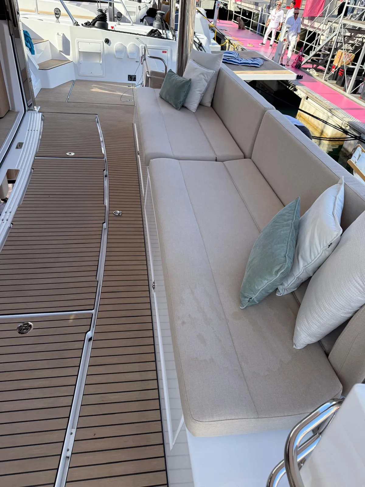 Image slide 178337