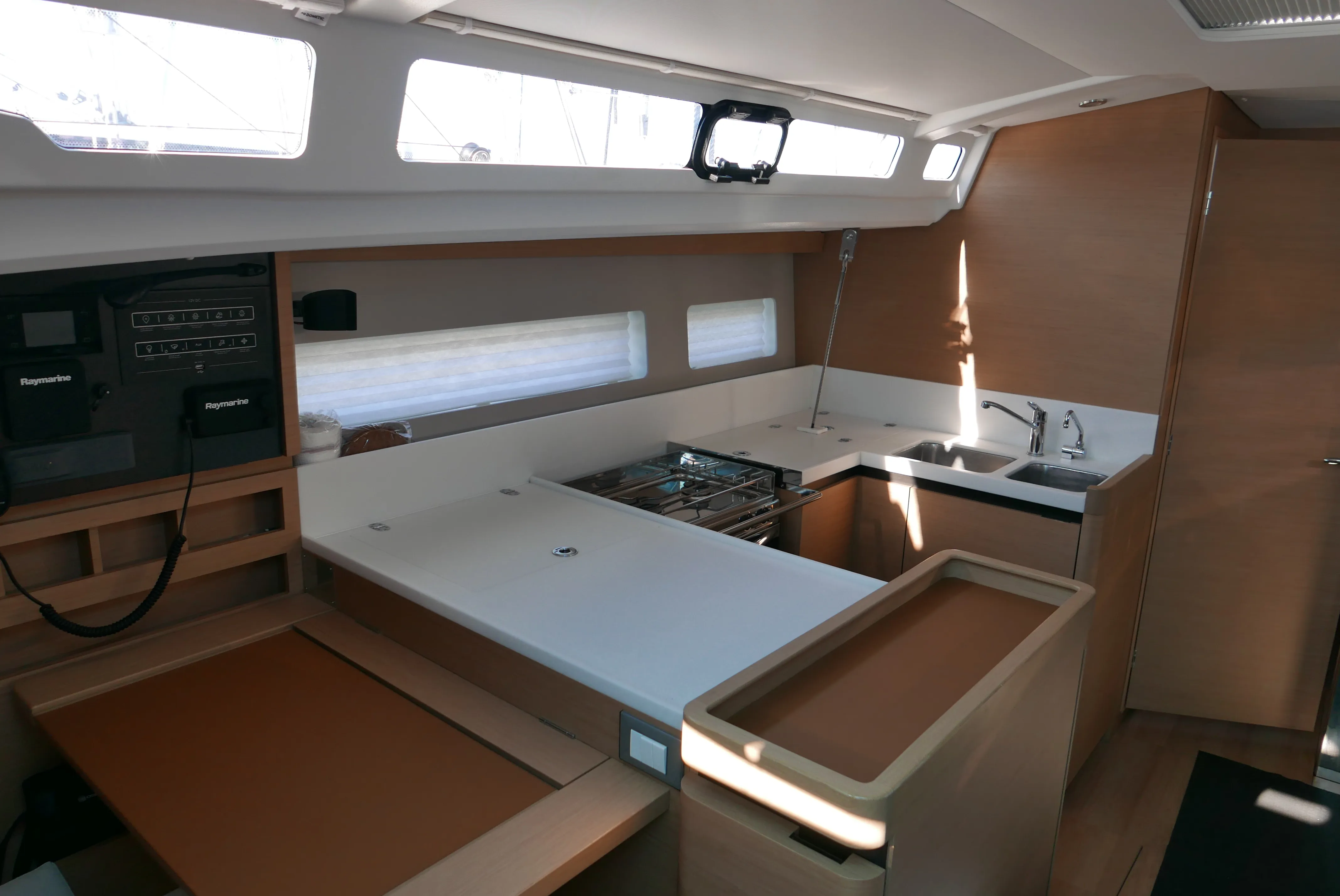 Image slide 178857