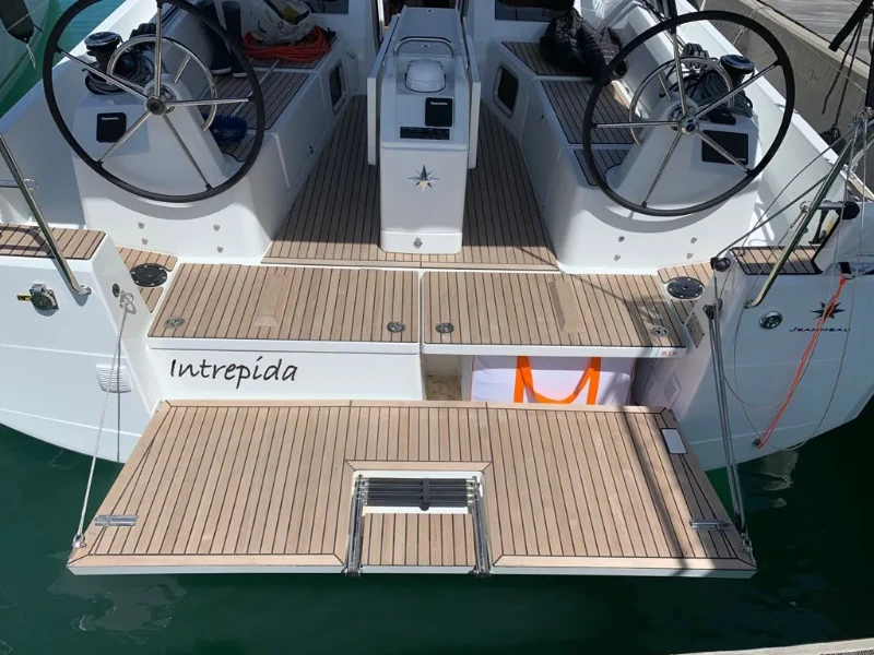 Sun Odyssey 410 Intrepida boat image
