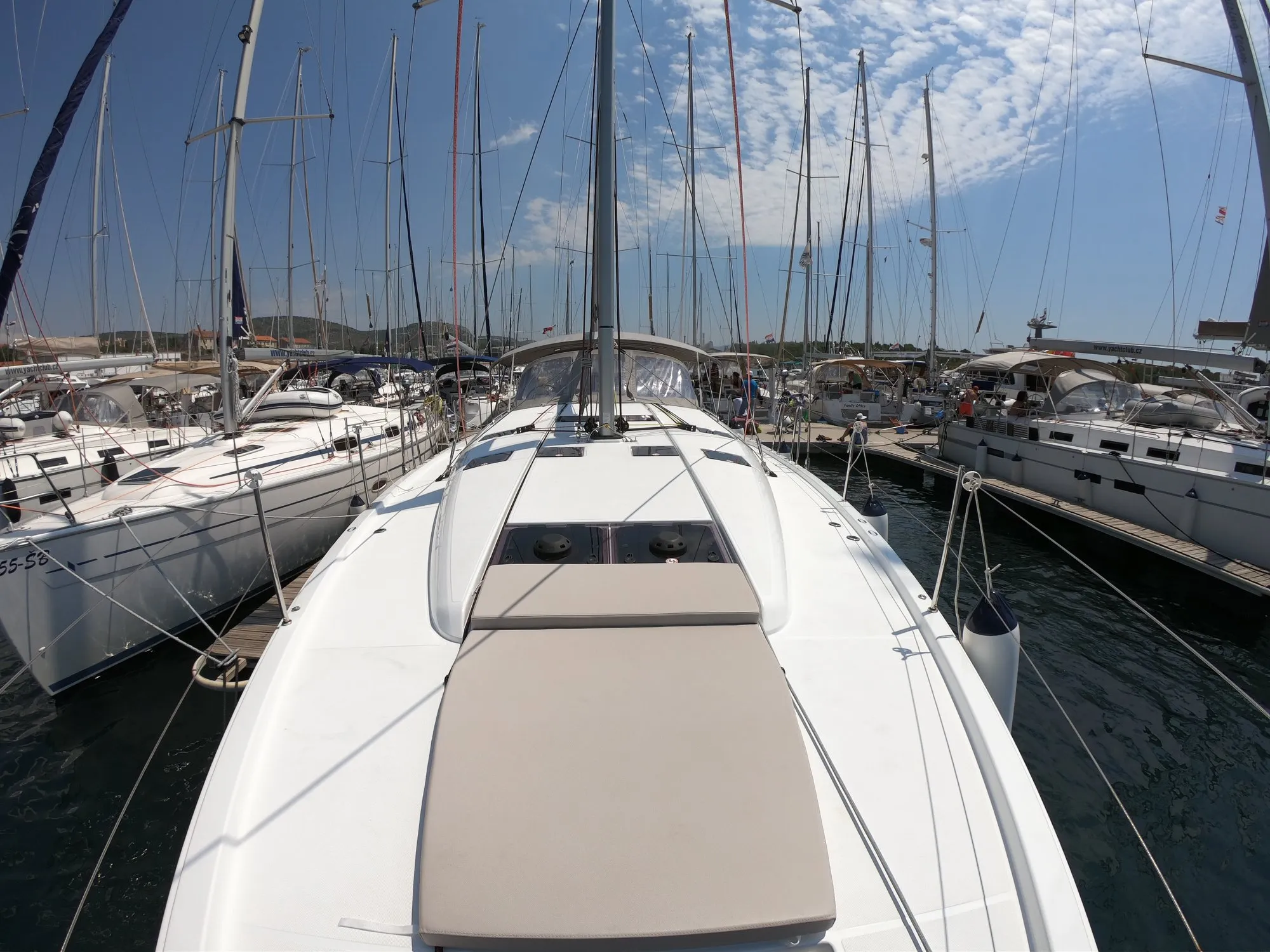 Image slide 179144