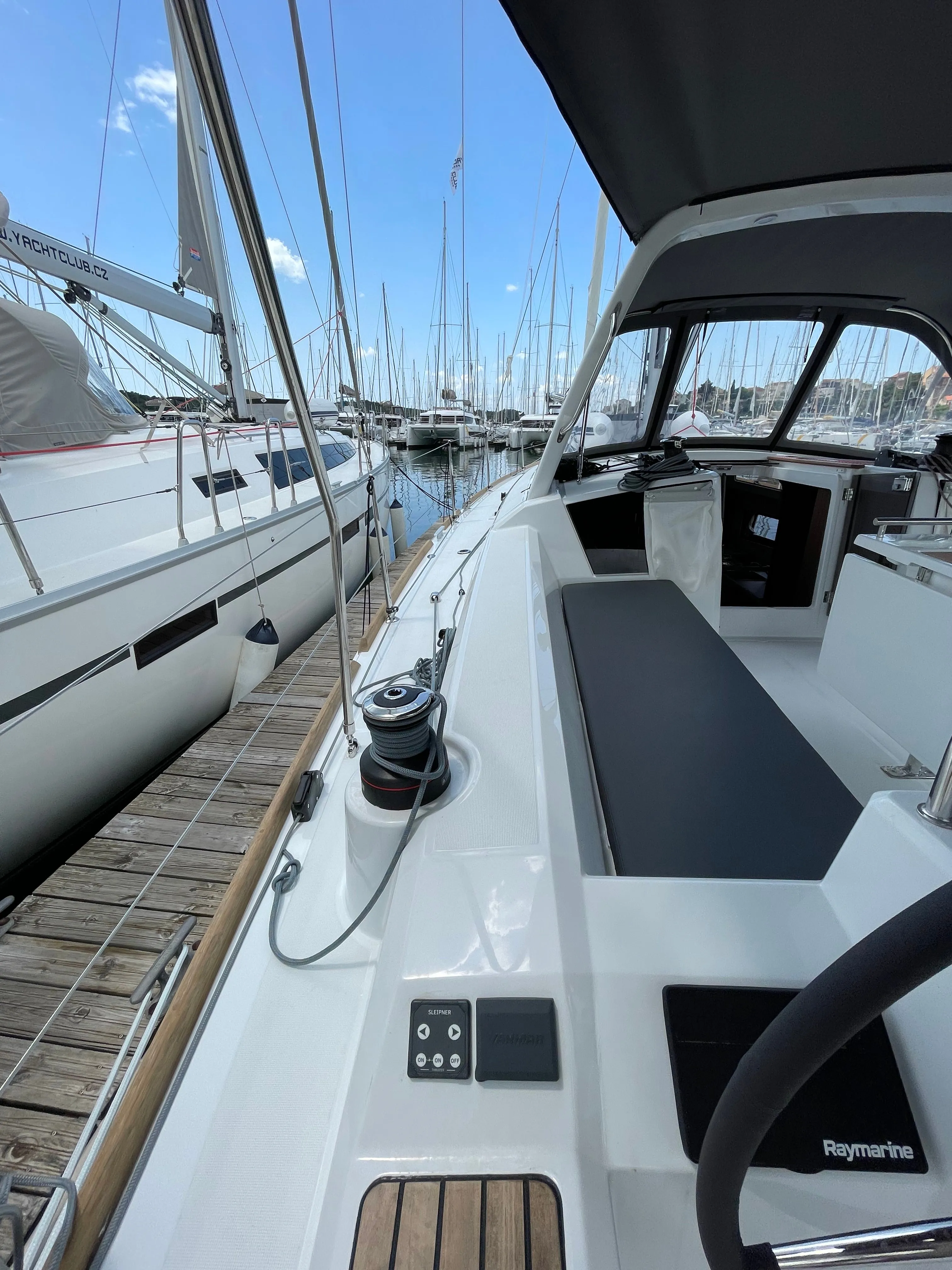Image slide 179153