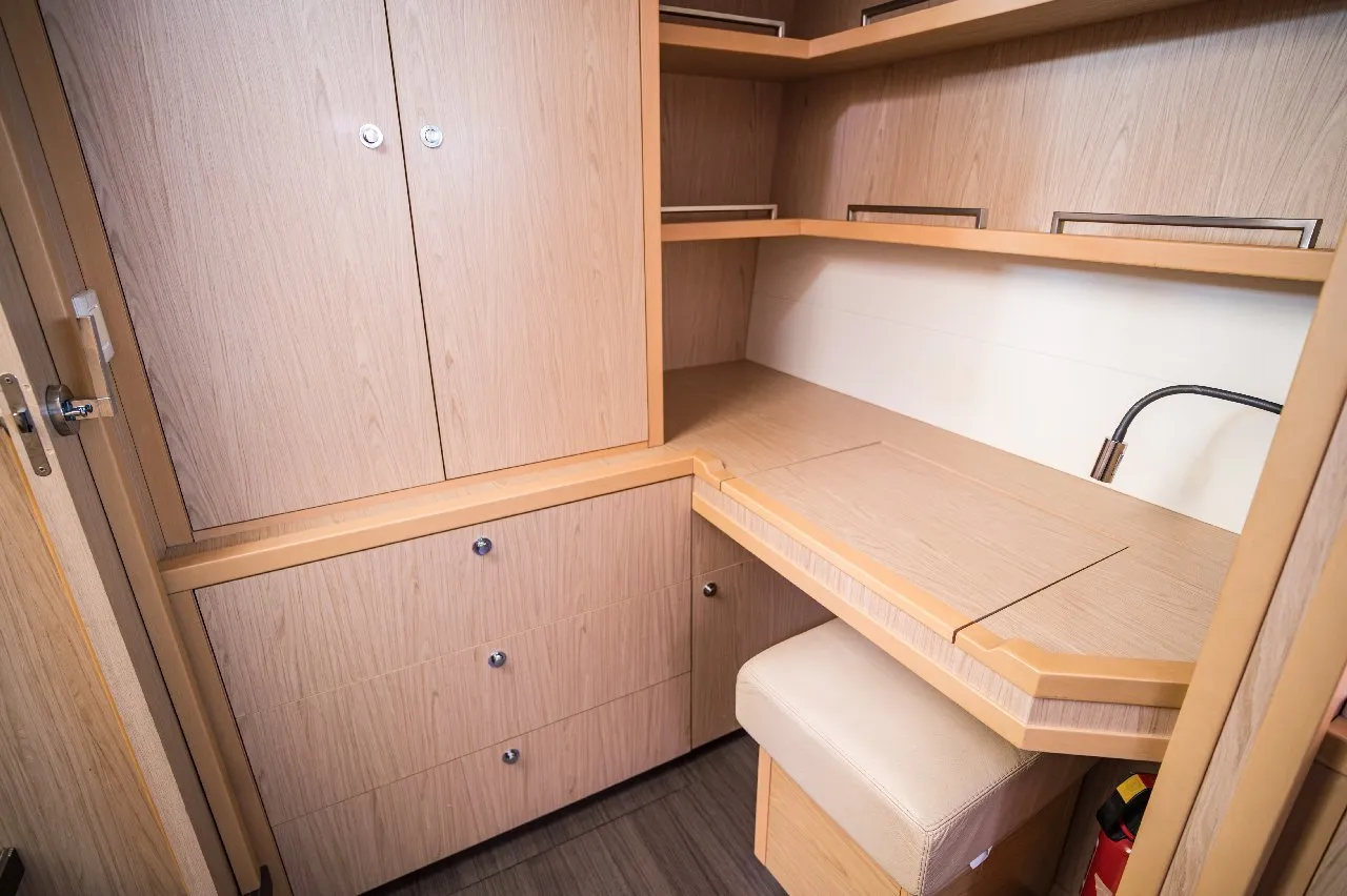 Image slide 17927