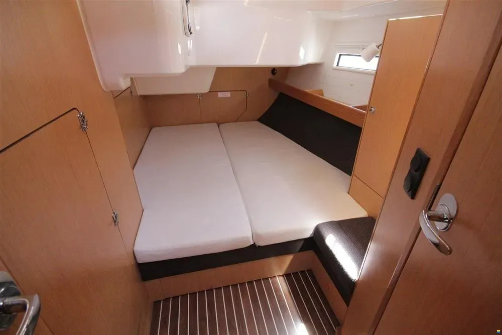 Image slide 179442