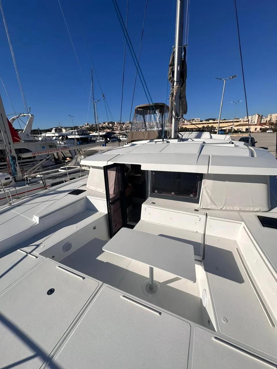 Image slide 179636