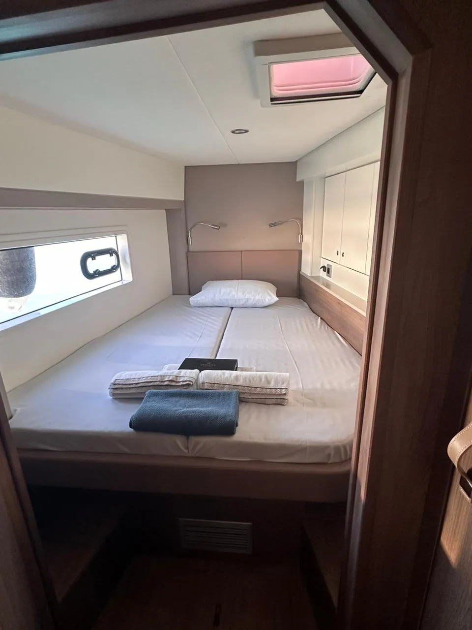 Image slide 179642