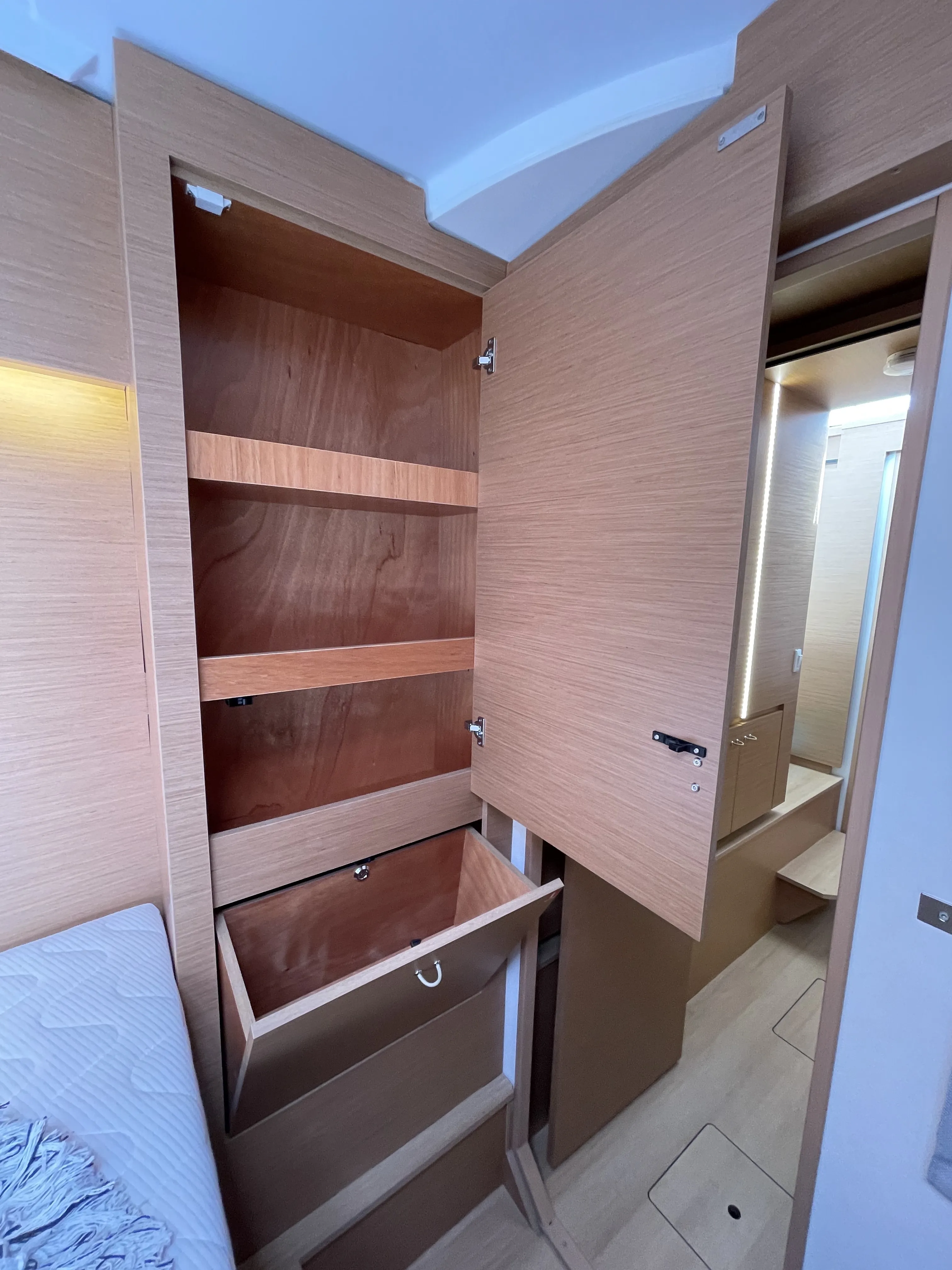 Image slide 179894