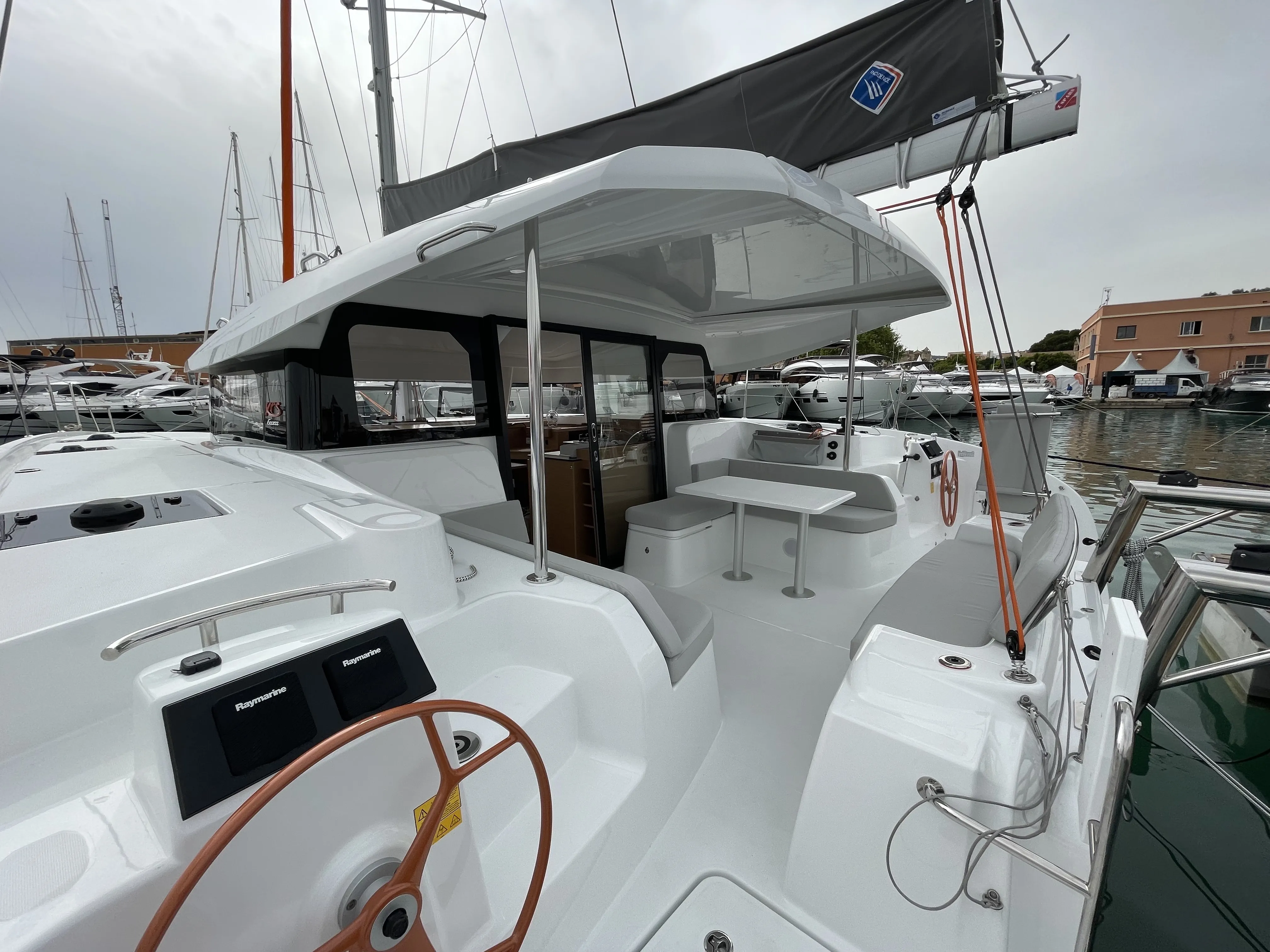 Image slide 179909