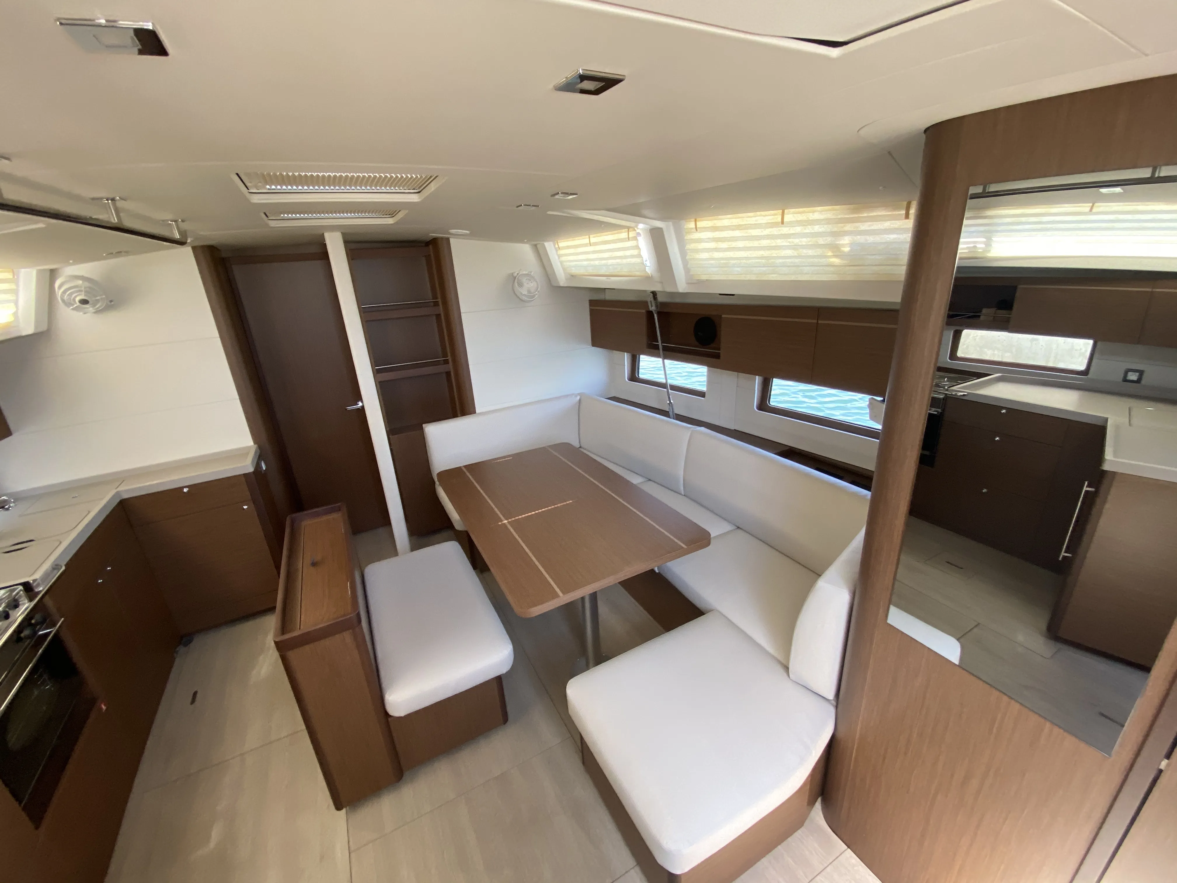 Image slide 180013