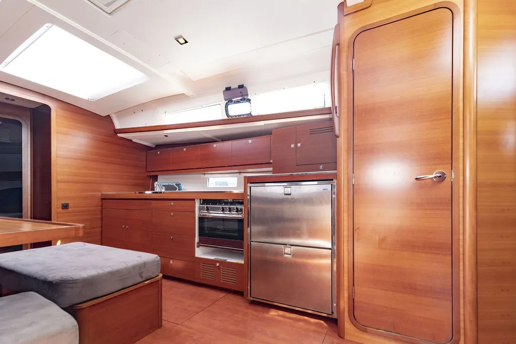 Image slide 180027