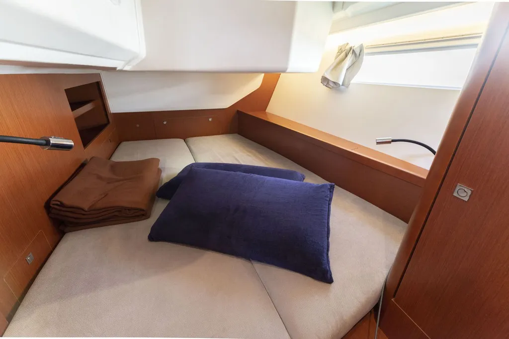 Image slide 180037