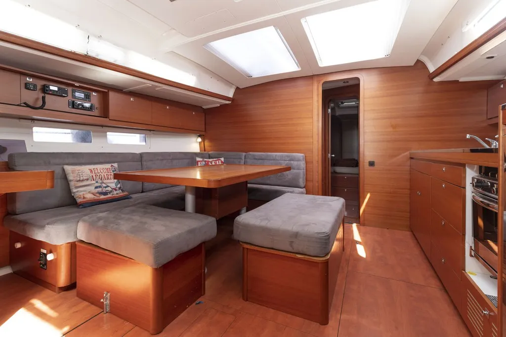 Image slide 180048