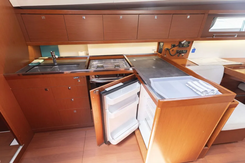 Image slide 180229