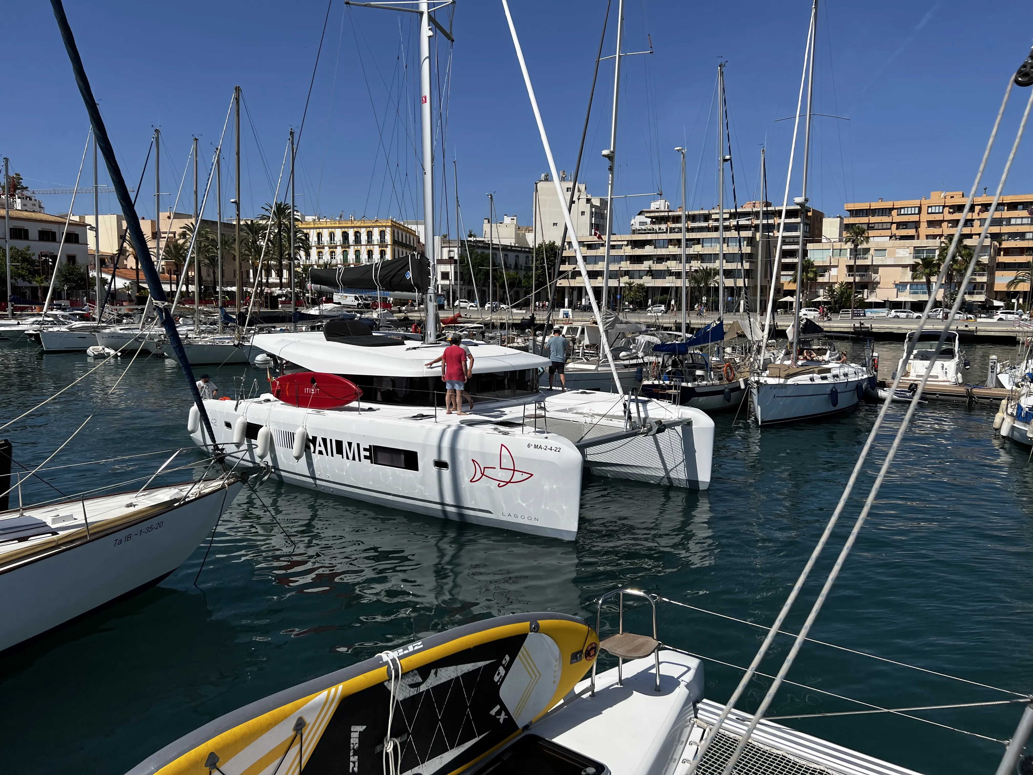 Image slide 180438