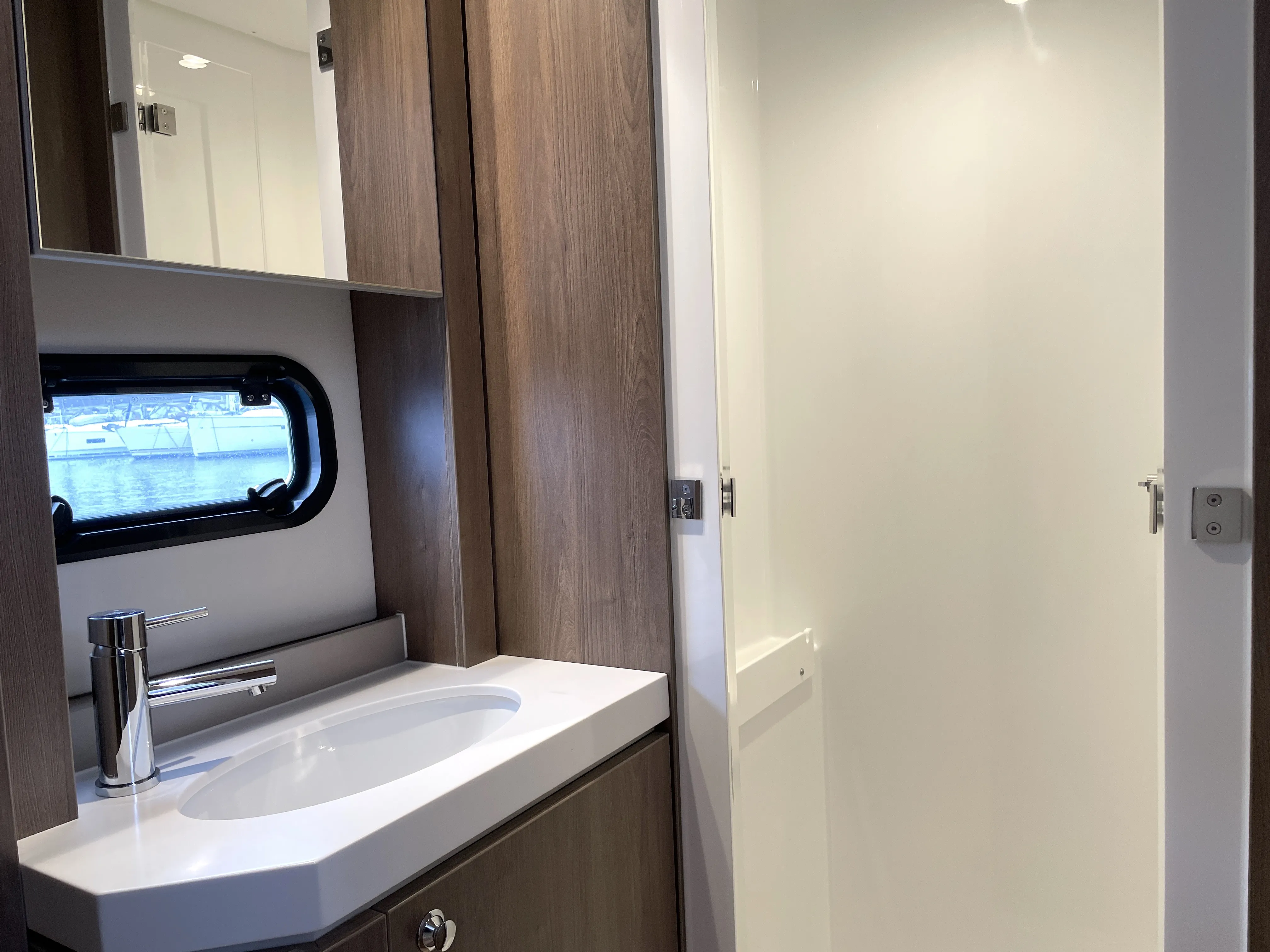Image slide 180834