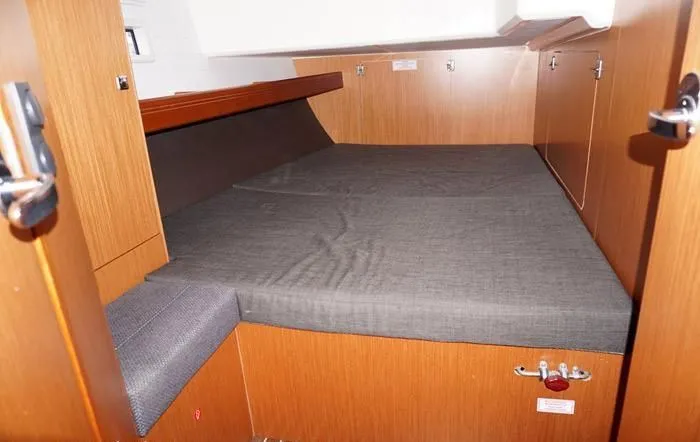 Image slide 180980