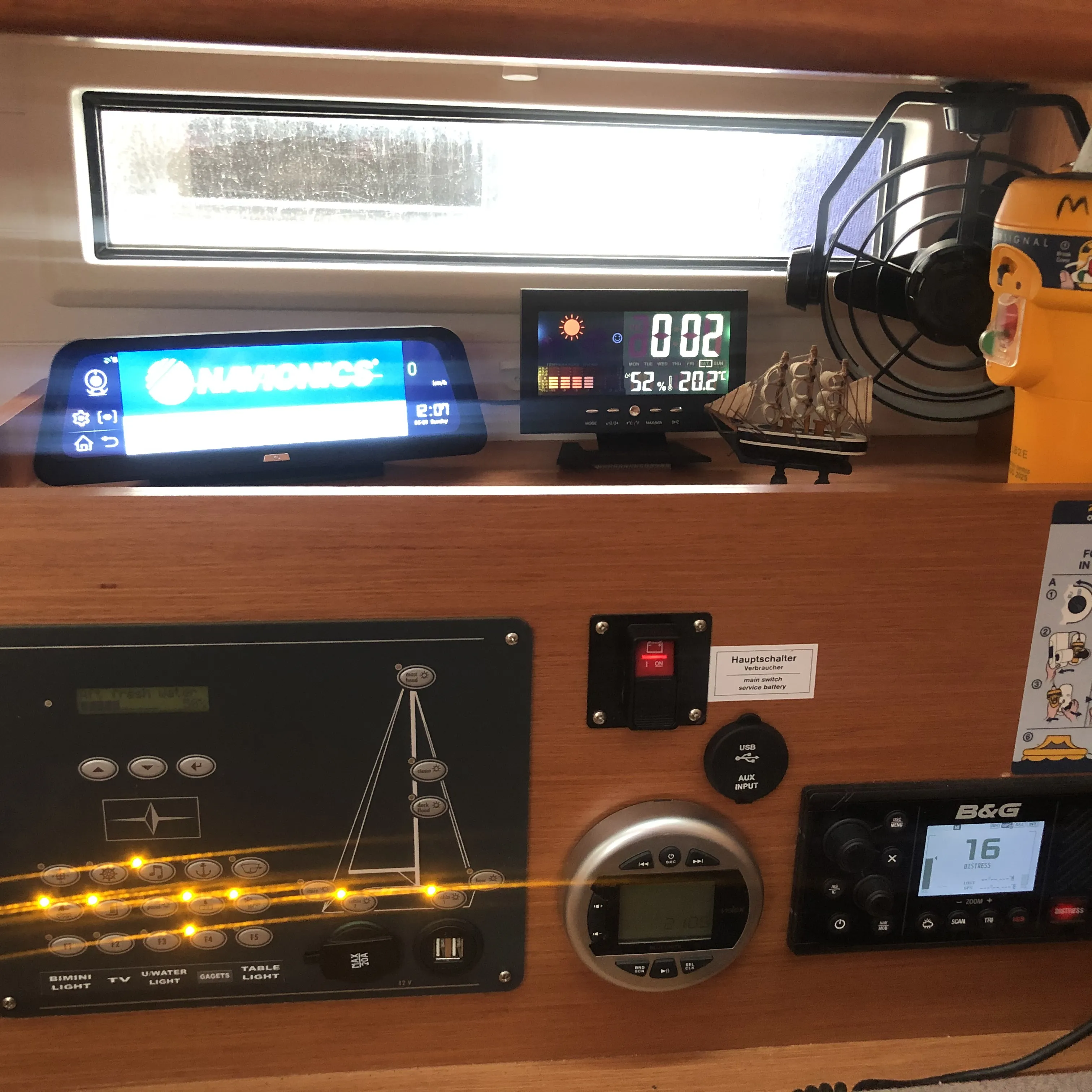 Image slide 181010