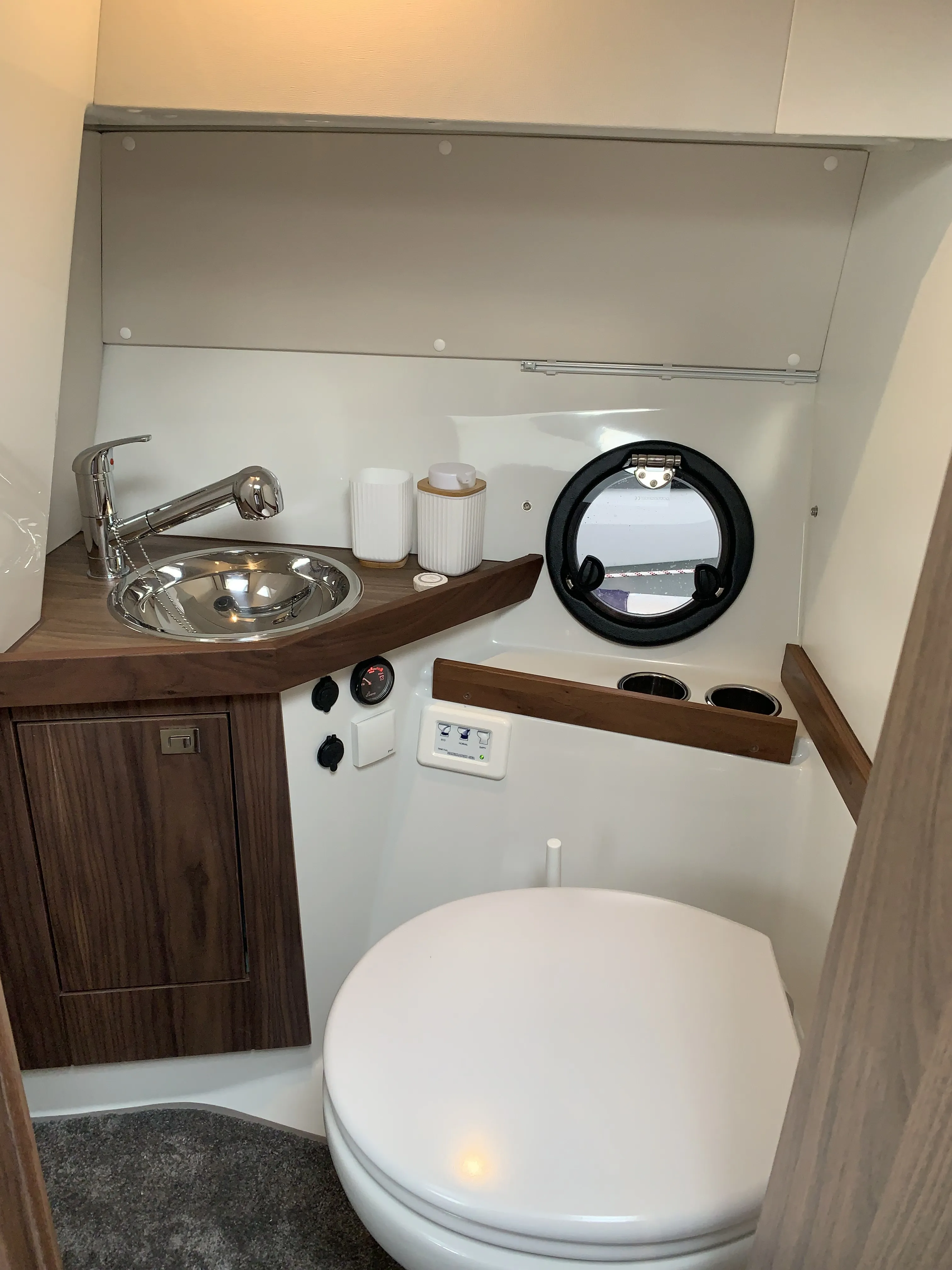 Image slide 182105