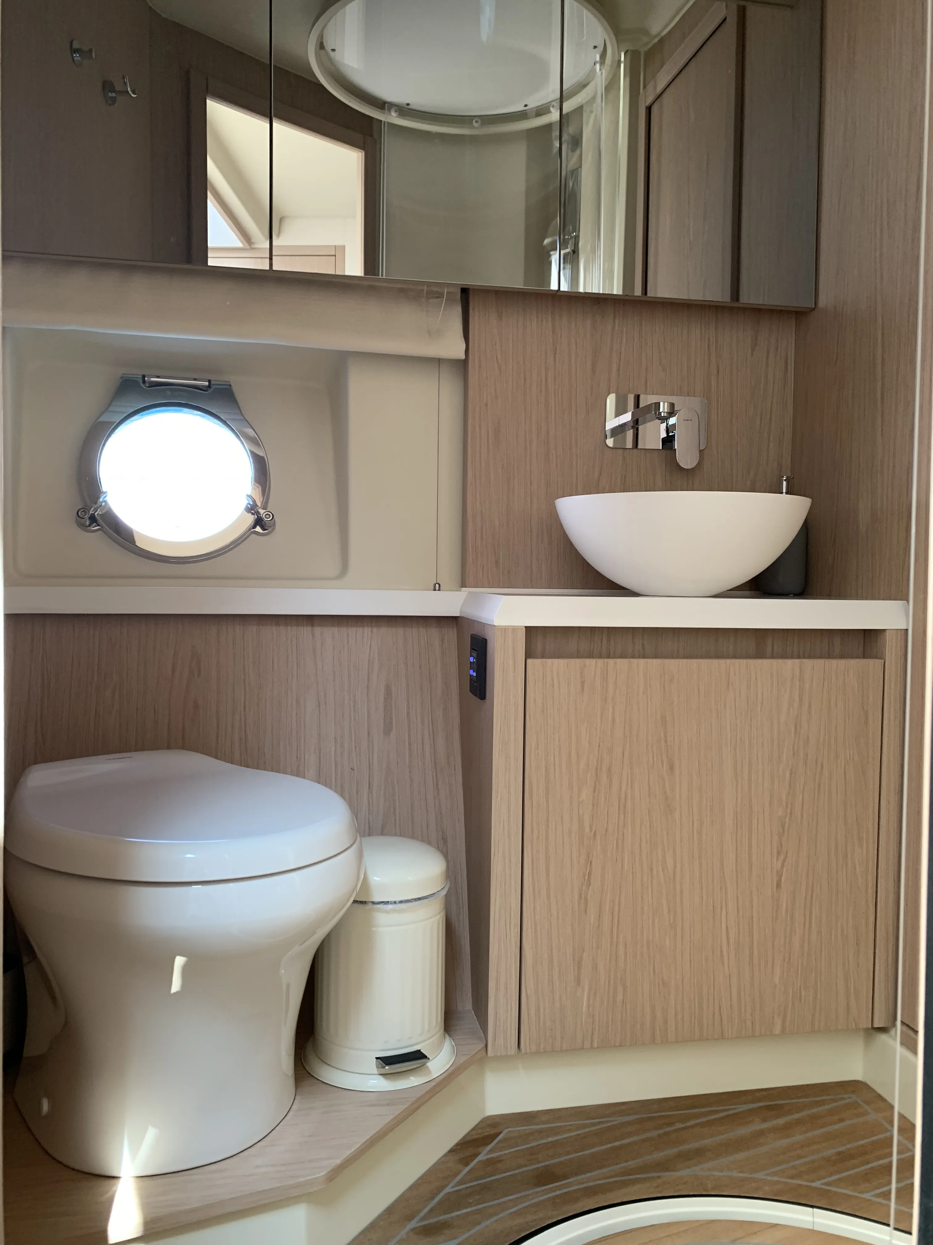 Image slide 182203