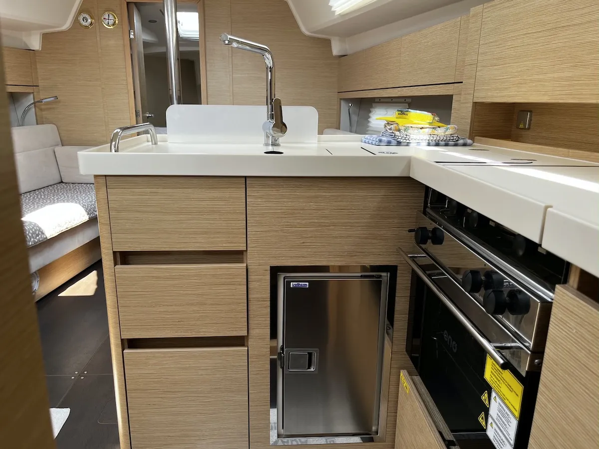 Image slide 184746