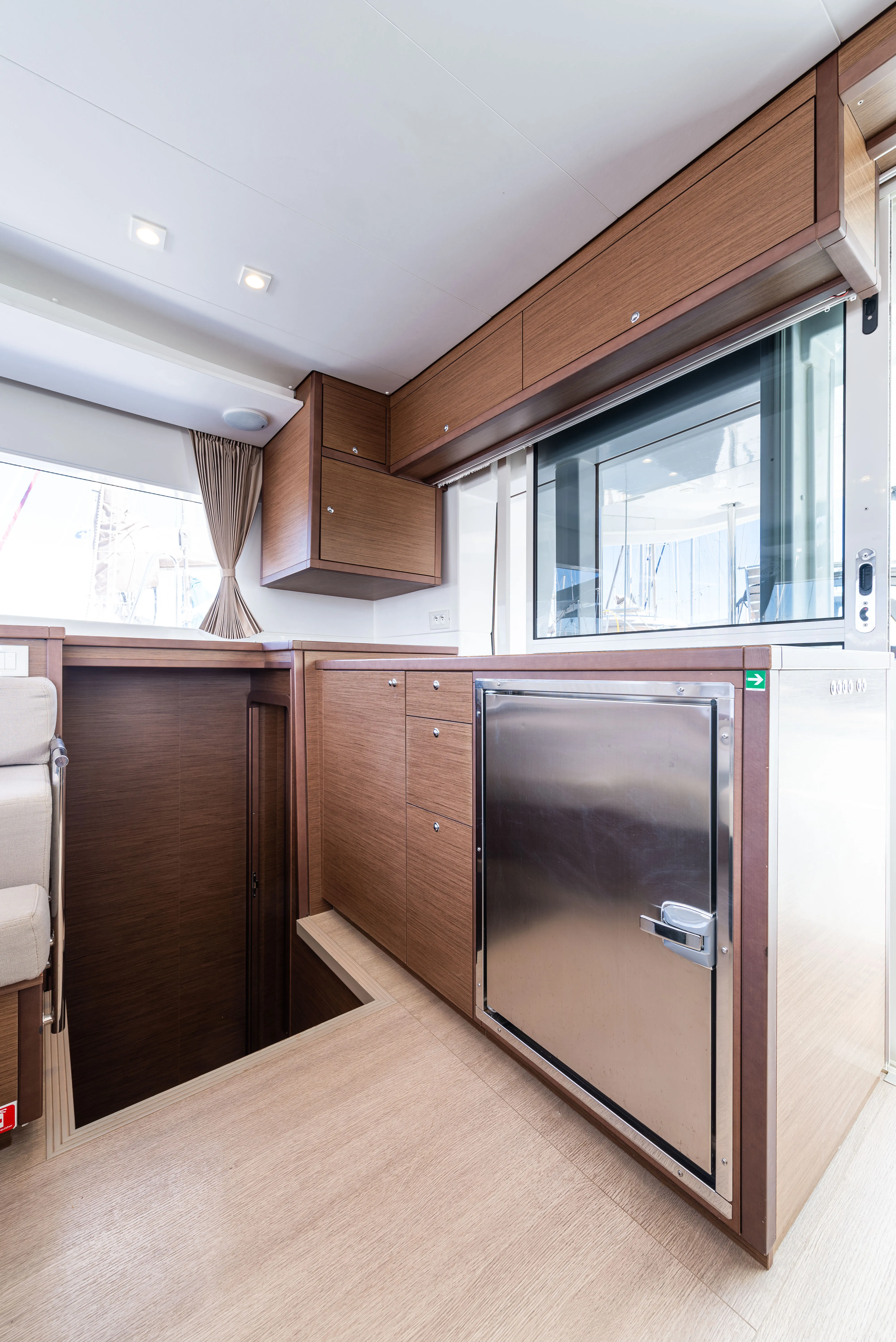 Image slide 185776