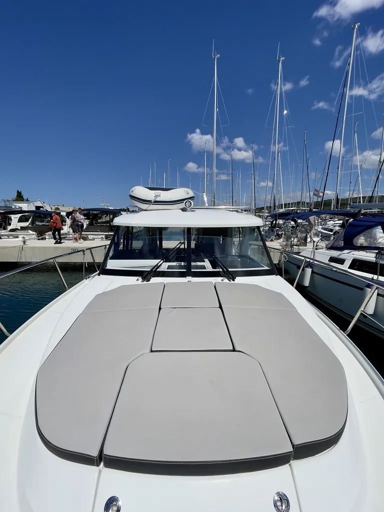 Image slide 18946