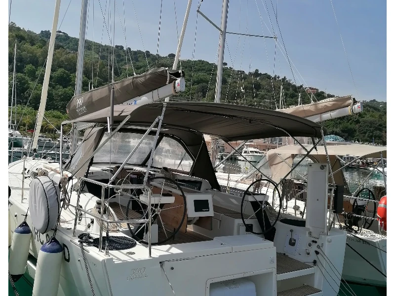 Dufour 390 Grand Large Parbleu boat image