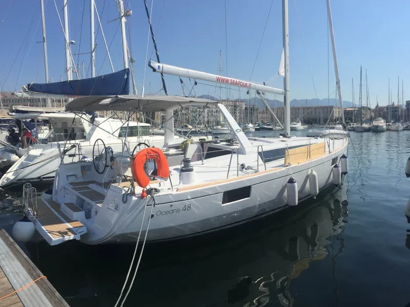 Oceanis 48 Mars Planet boat image