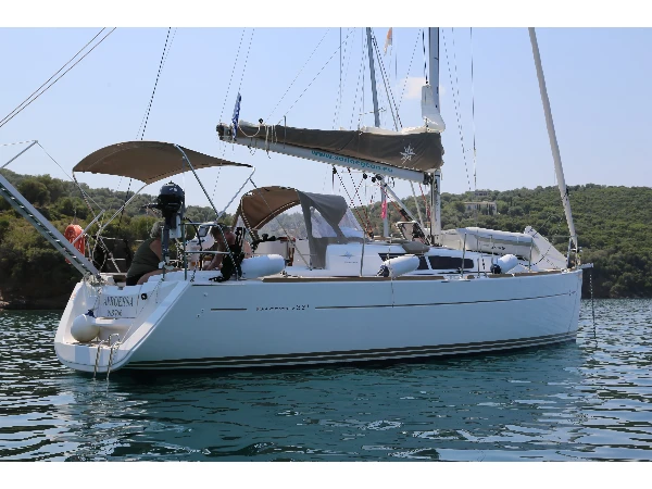 Sun Odyssey 33i Afroessa boat image