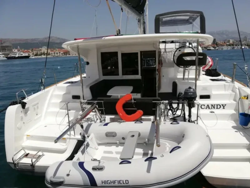 Lagoon 40 Candy boat image