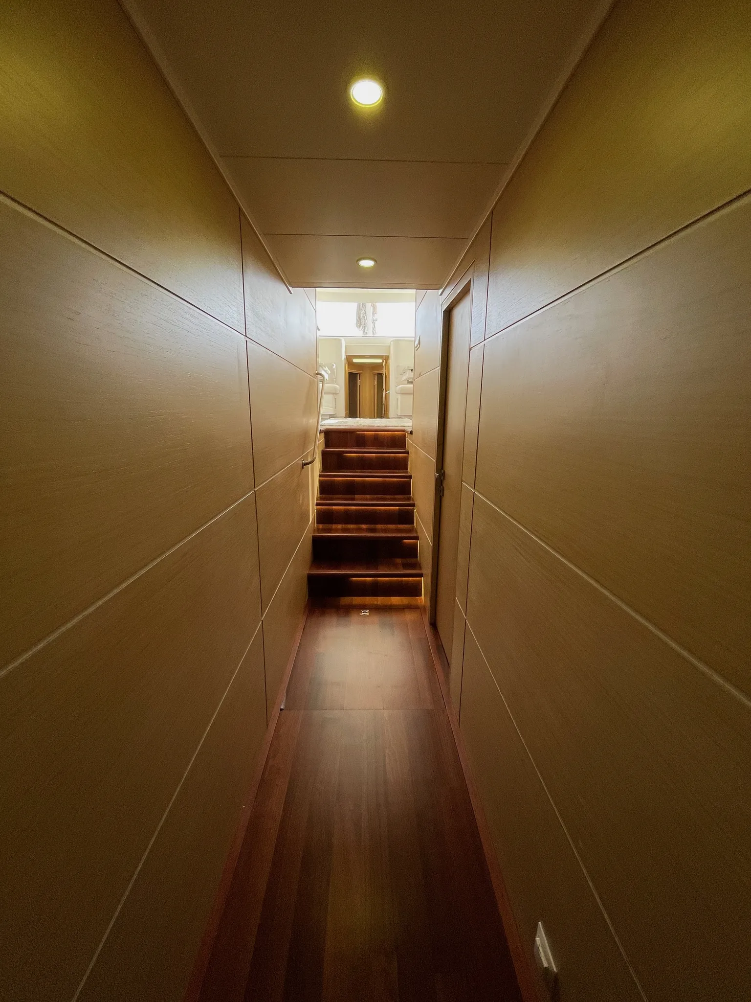 Image slide 193325