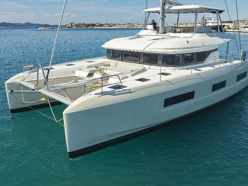 Lagoon 55 SALISKA boat image