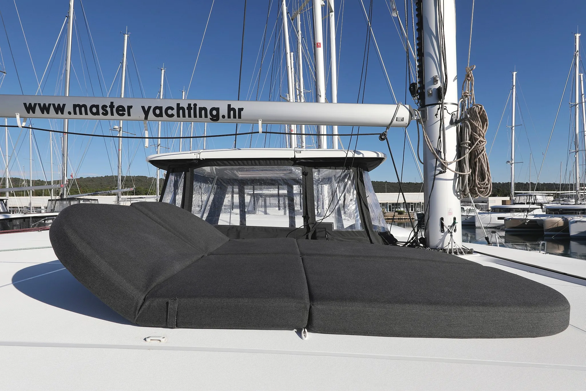 Image slide 196999